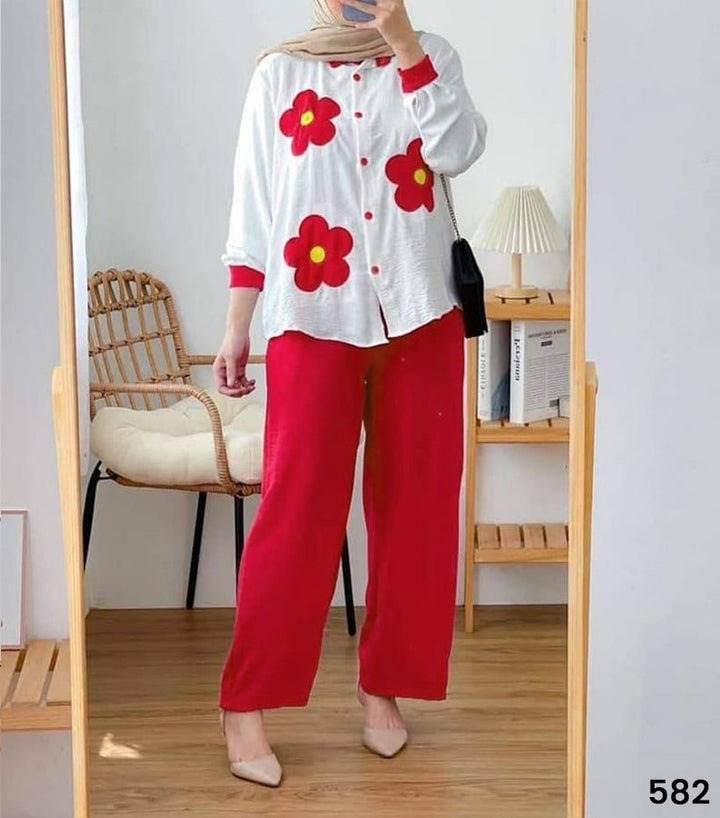 Flower Quarter Sleeved Set - Dubai Offers Today