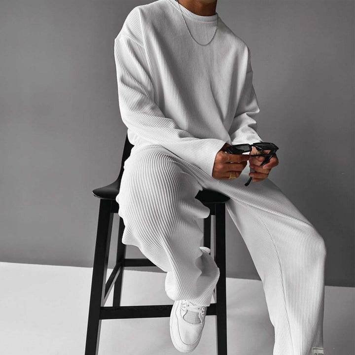 Men Crewneck Pleated Sets - Dubai Offers Today
