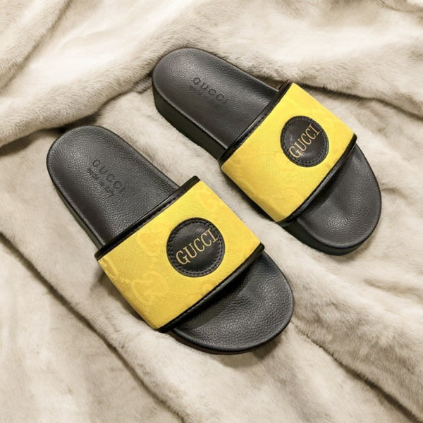 stylish Leather Beach Gold Slippers